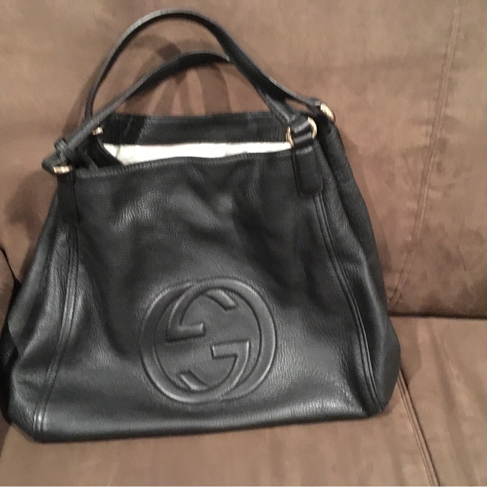 Large Gucci leather bag